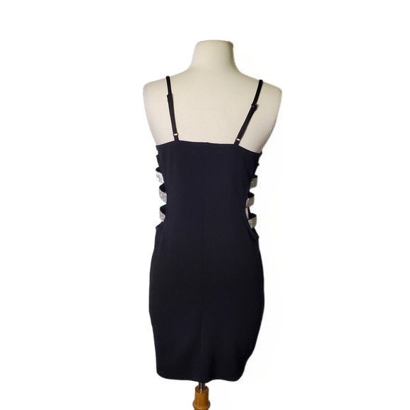 Mini Dress Almost Famous Backless Cutout Fitted Spaghetti Strap Black Dress NWOT - Picture 11 of 16